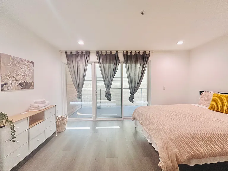 14954 Sherman Way #105 — Photo 1