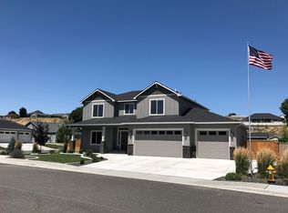 4807 Meadow View Dr, Pasco, WA 99301