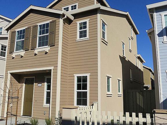 2nd image of 233 South Park Ct