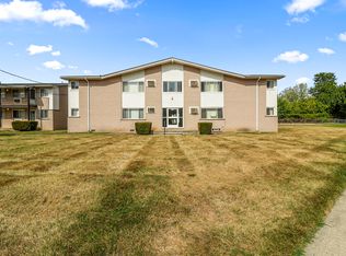 700 Harrison Blvd APT 9, Lincoln Park, MI 48146