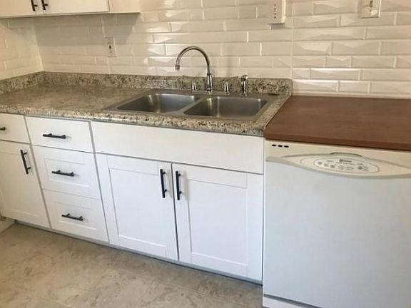 New cabinet & dishwasher