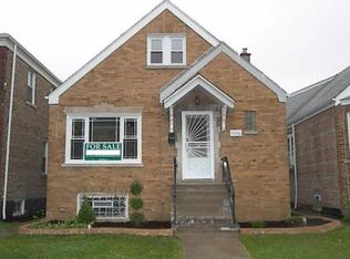 7246 S Whipple St, Chicago, IL 60629