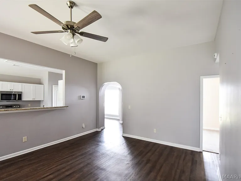 161 Hideaway Ln — Photo 8