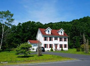1105 Gap View Holw, Stroudsburg, PA 18360