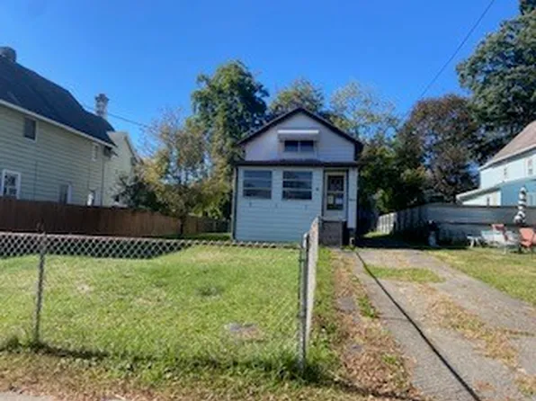 11 Everett St, Binghamton, NY 13905