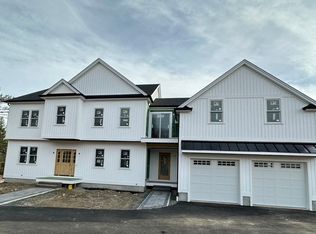 2 Vine St, Wrentham, MA 02093