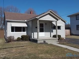 1016 W Main Cross St, Findlay, OH 45840