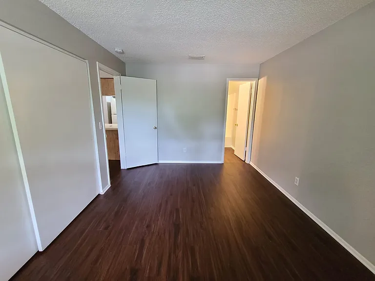 205 Red Maple Pl #205 — Photo 3