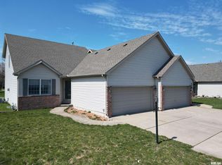 11323 N Northtrail Dr, Dunlap, IL 61525