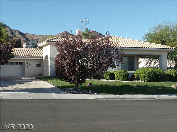 2nd image of 626 Granada Dr