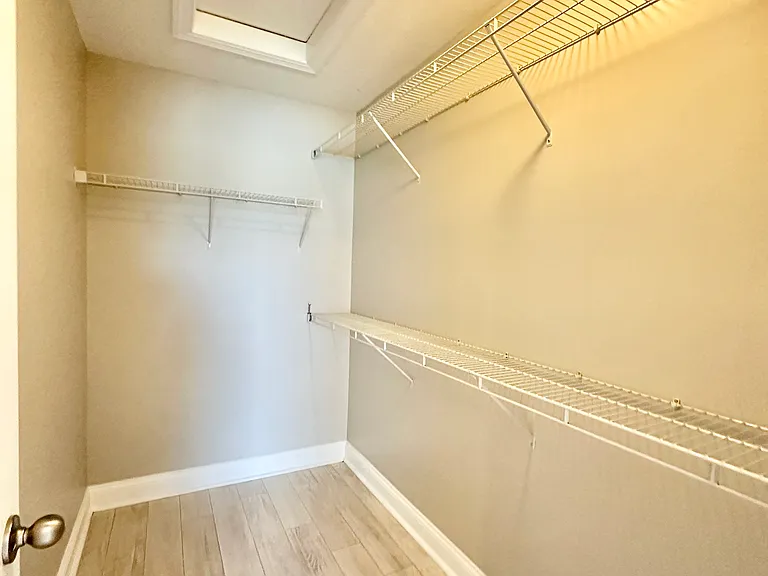 405 Vintage Cir — Photo 15