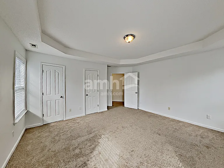 374 Westhill Dr — Photo 15