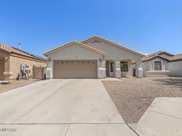 10451 E Oakbrook St, Tucson, AZ 85747