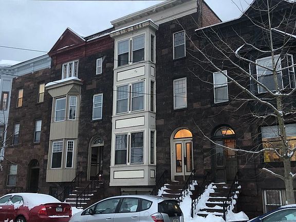 4th image of 3 Sprague Pl #8091637