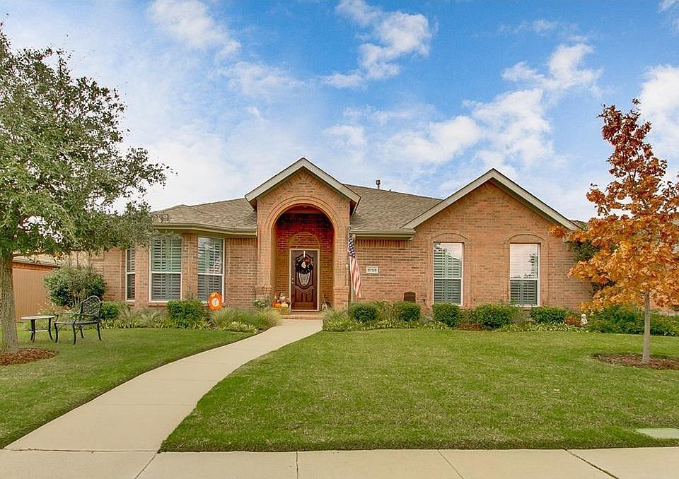 1st image of 9758 Golden Fountain Dr