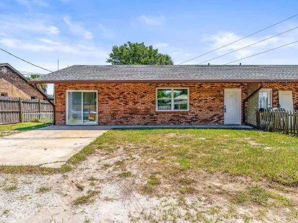 1527 Juniper Dr, Edgewater, FL 32132