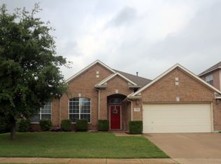 3704 Sevenoaks Dr, Fort Worth, TX 76244