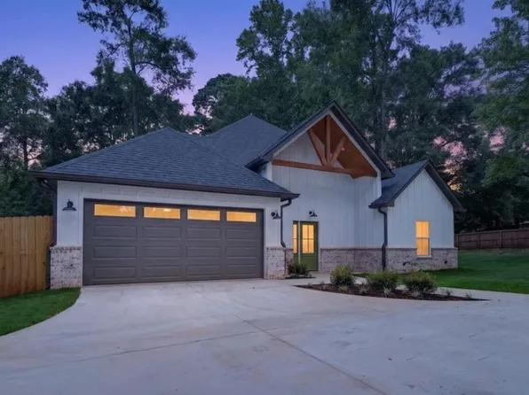 1262 George Richey Rd, Gladewater, TX 75647