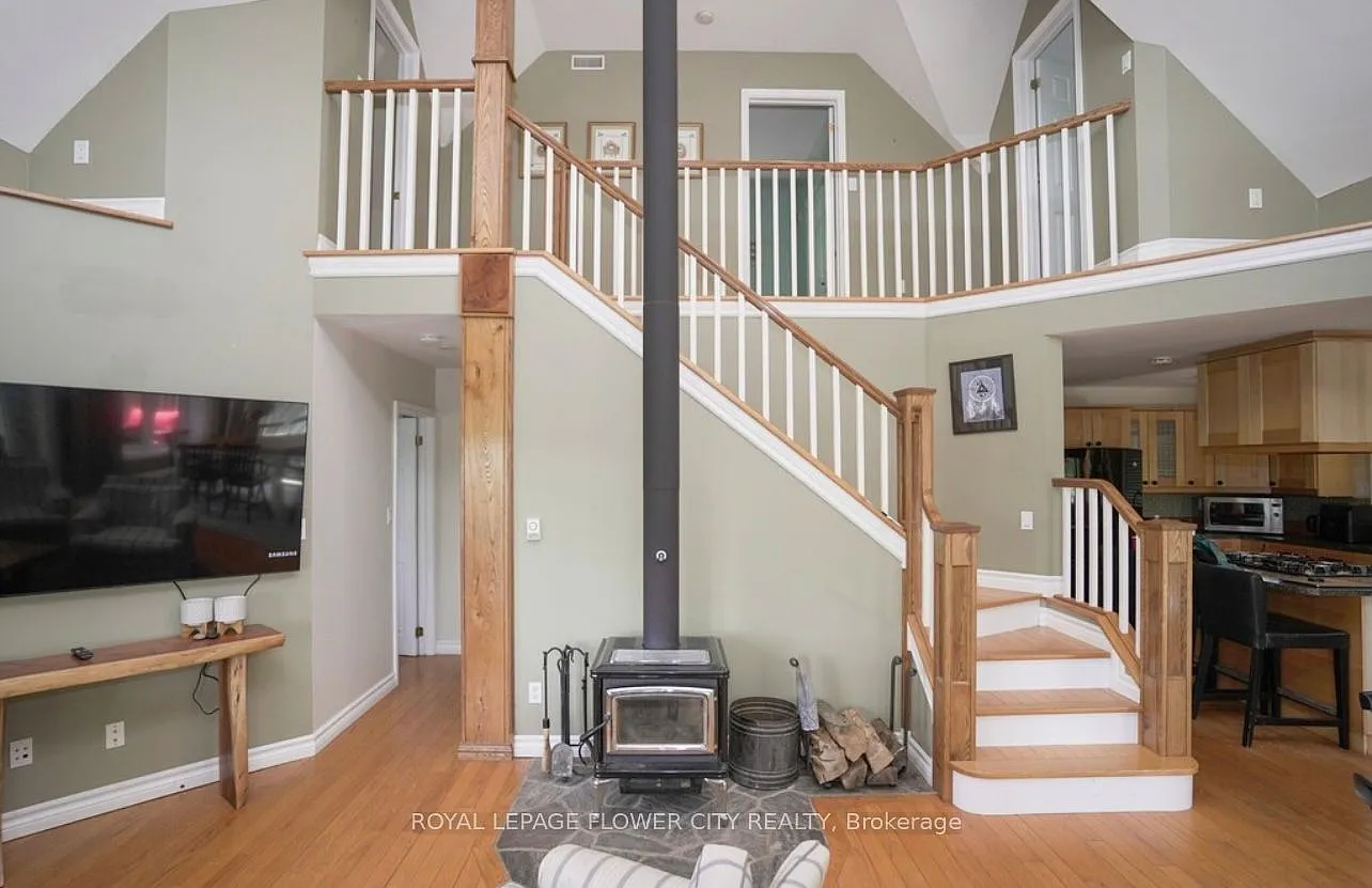 5 bed, $4,250 — Photo 4