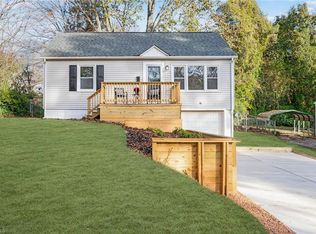 2521 Maplewood Ave, Winston Salem, NC 27103