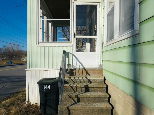 lewiston-maine-125392318 picture