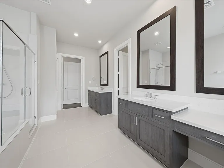 8612 Emnora Ln — Photo 29
