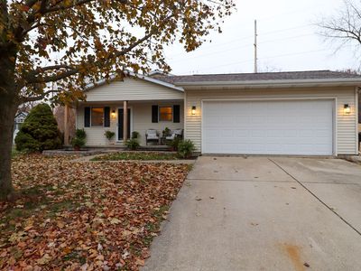 9 Timber View Dr, Bloomington, IL, 61701