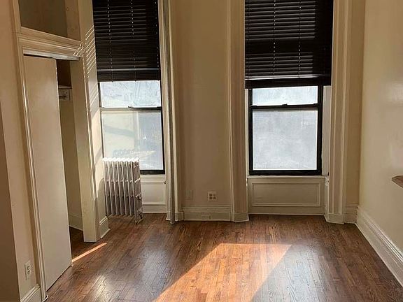 4th image of 9 W 129th St #23