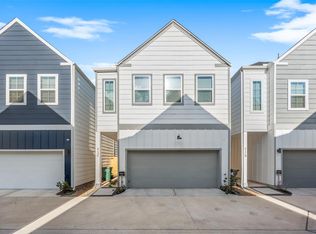 412 Neyland St #C, Houston, TX 77022