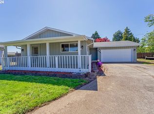 1098 55th Pl, Springfield, OR 97478
