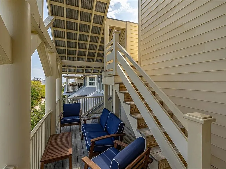 17 Sea Oats Ln — Photo 7