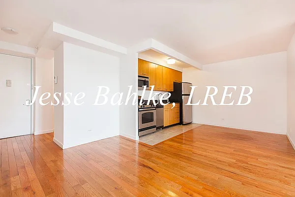 Rented by Jesse Bahlke, LREB | media 7
