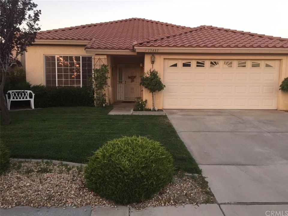 1st image of 13485 Lakeside Dr