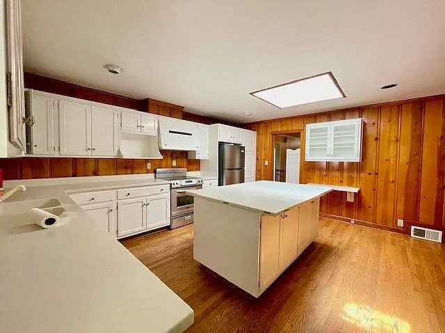 2396 Lavista Rd NE — Photo 7