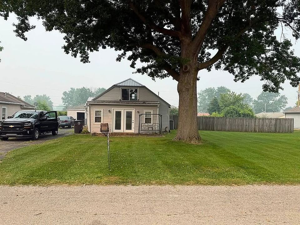 1st image of 3718 Wentworth Dr