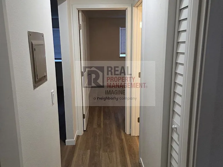 1015 Legion Way SE, Olympia, WA 98501 — Photo 11