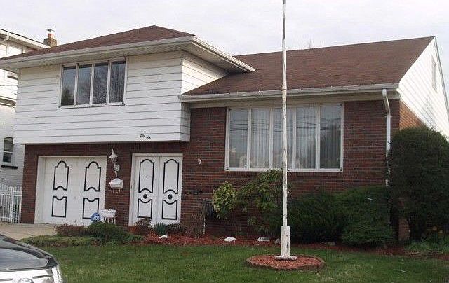 2nd image of 56 McKinley Ave
