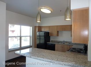 2480 Lakeview Dr APT 4, Eugene, OR 97408