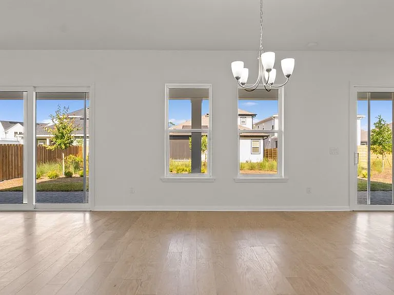 3113 Expedition Dr — Photo 4
