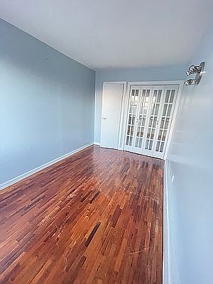 4th image of 19-62 77th St #2CC