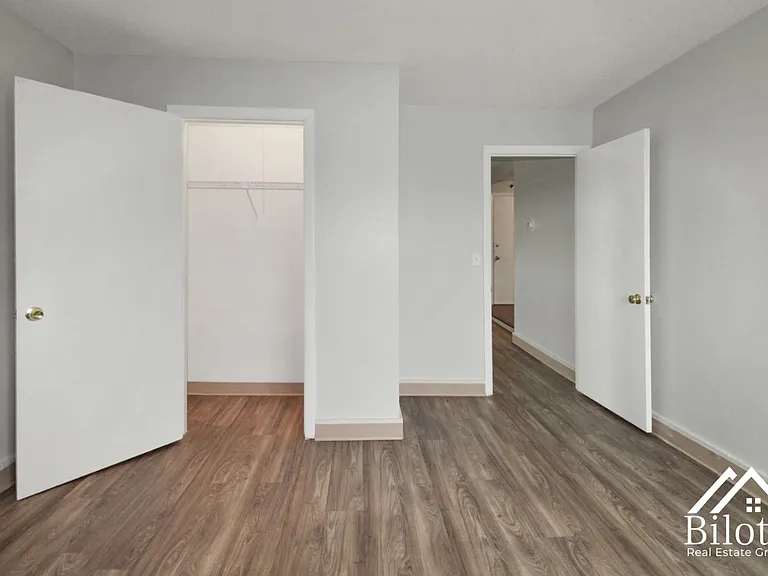 859 Pine Street — Photo 34
