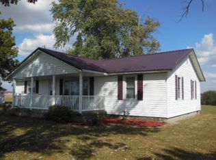 1618 Whitetail Ln, Louisville, IL 62858