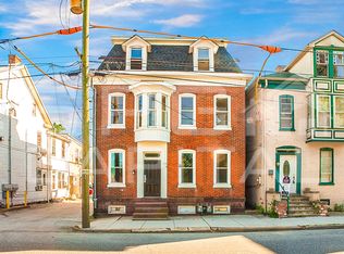 128 High St APT 3, Hanover, PA 17331