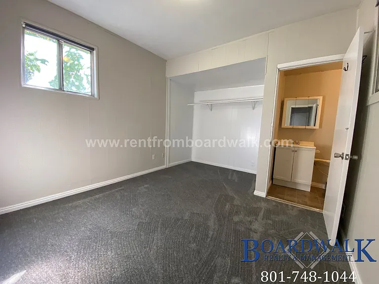 1453 W 2320 S — Photo 20