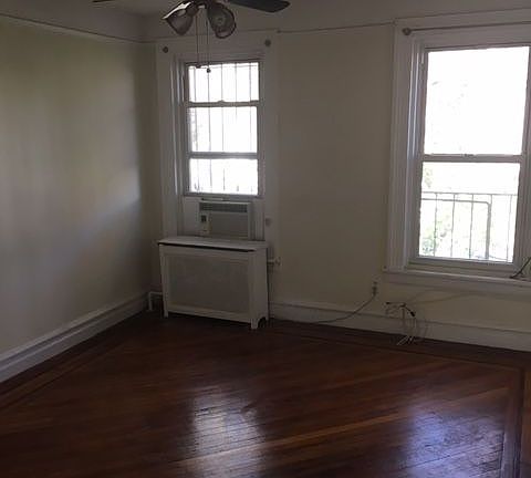 5th image of 199 Amity St #4
