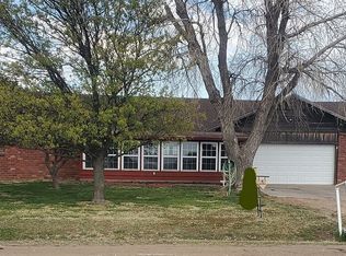 4 NW 80th Ave, Great Bend, KS 67530