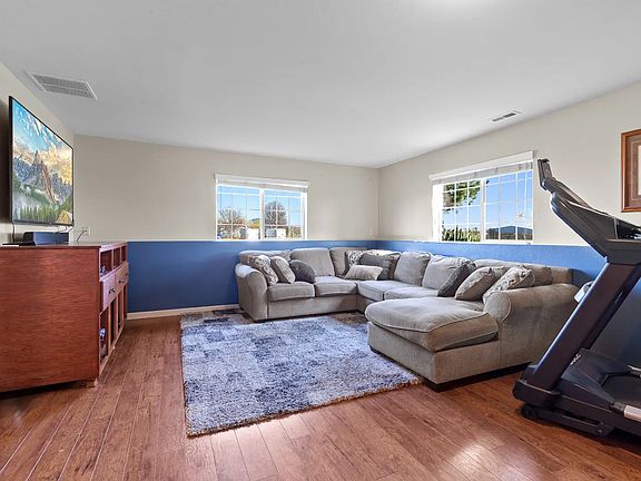 4th image of 7125 W Orchard Ave
