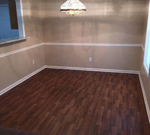 4th image of 724 Pine Hill Ct