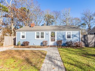 16 Circuit Rd E, West Yarmouth, MA 02673