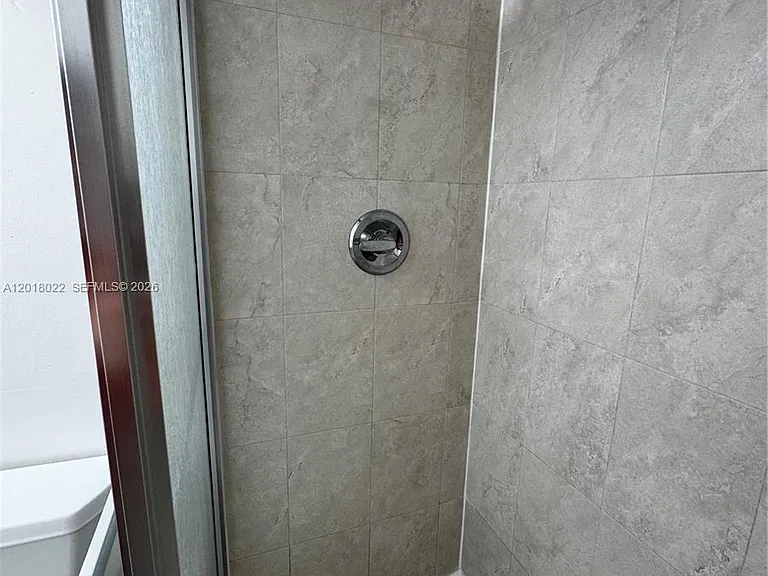 5401 SW 77th Ct #206E — Photo 19